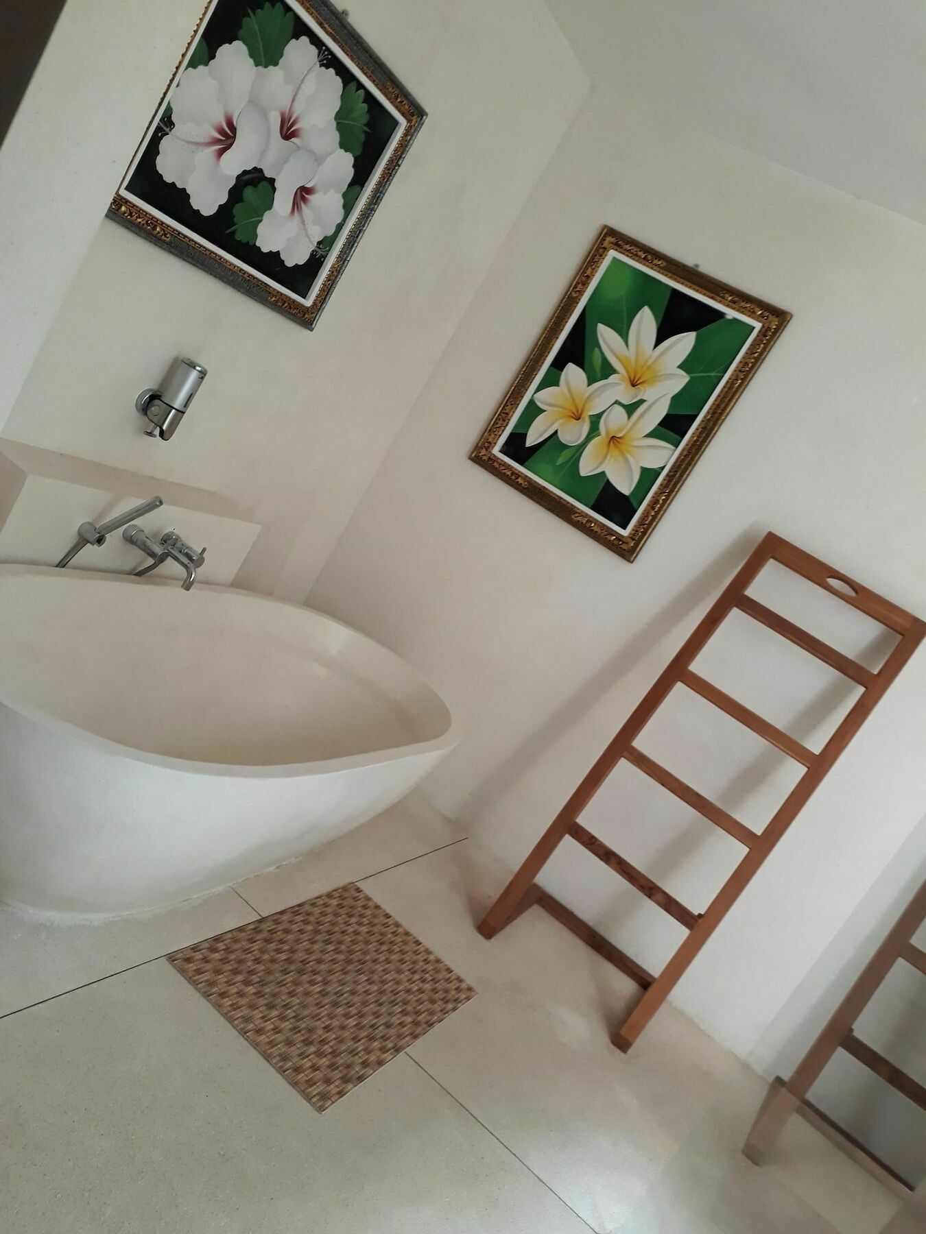 นาร์วิก วิลลา Villa ลอมบอก ภายนอก รูปภาพ
