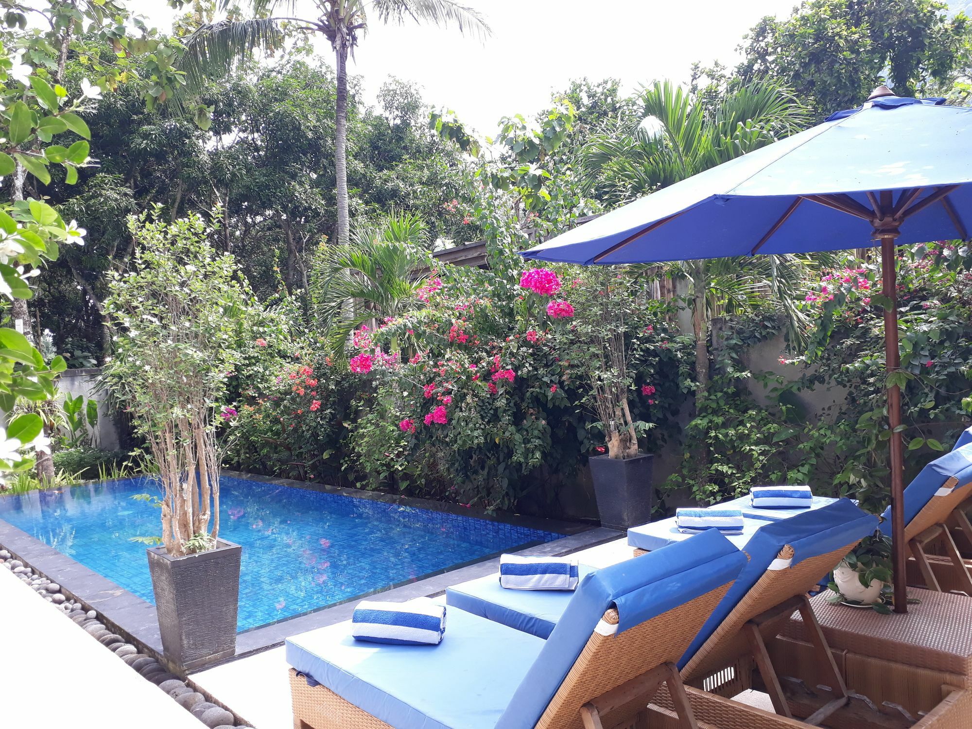 นาร์วิก วิลลา Villa ลอมบอก ภายนอก รูปภาพ